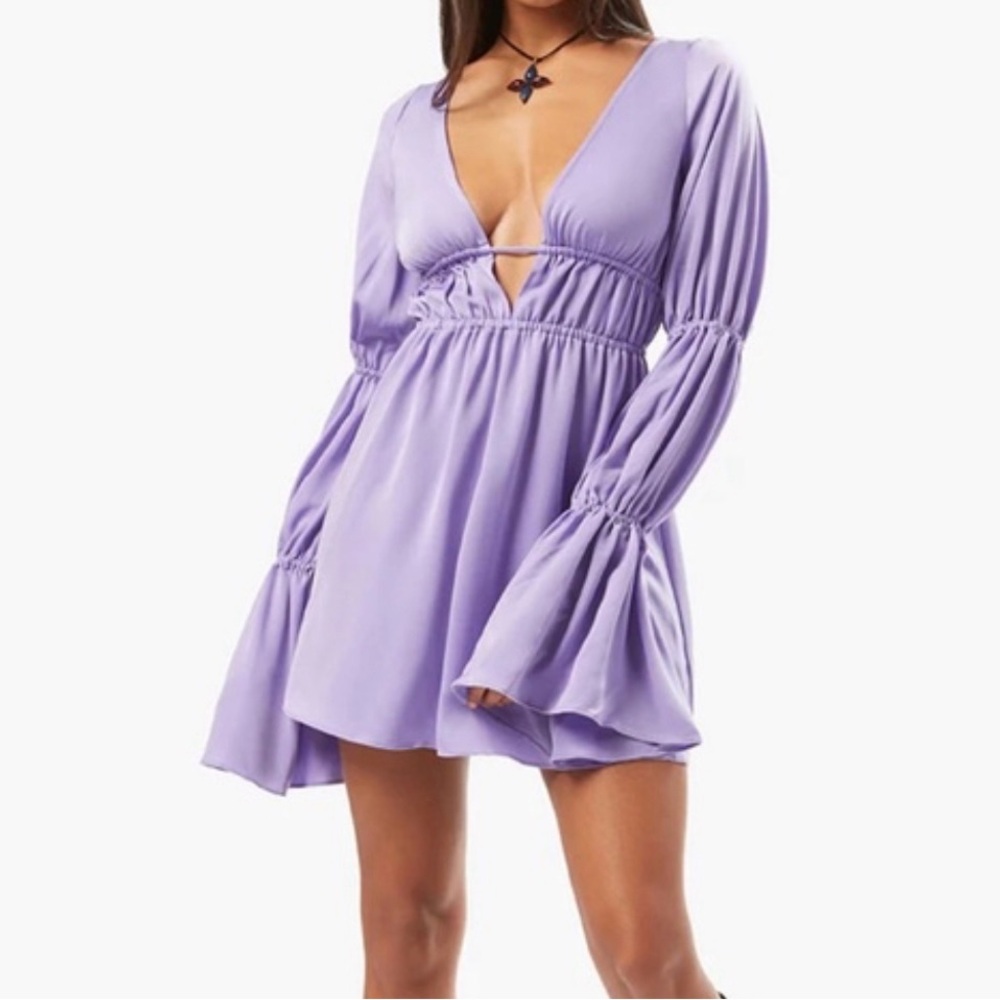 WEWOREWHAT Lilac Purple Satin Puff Sleeve Open Back Mini Dress Size M (NWT)